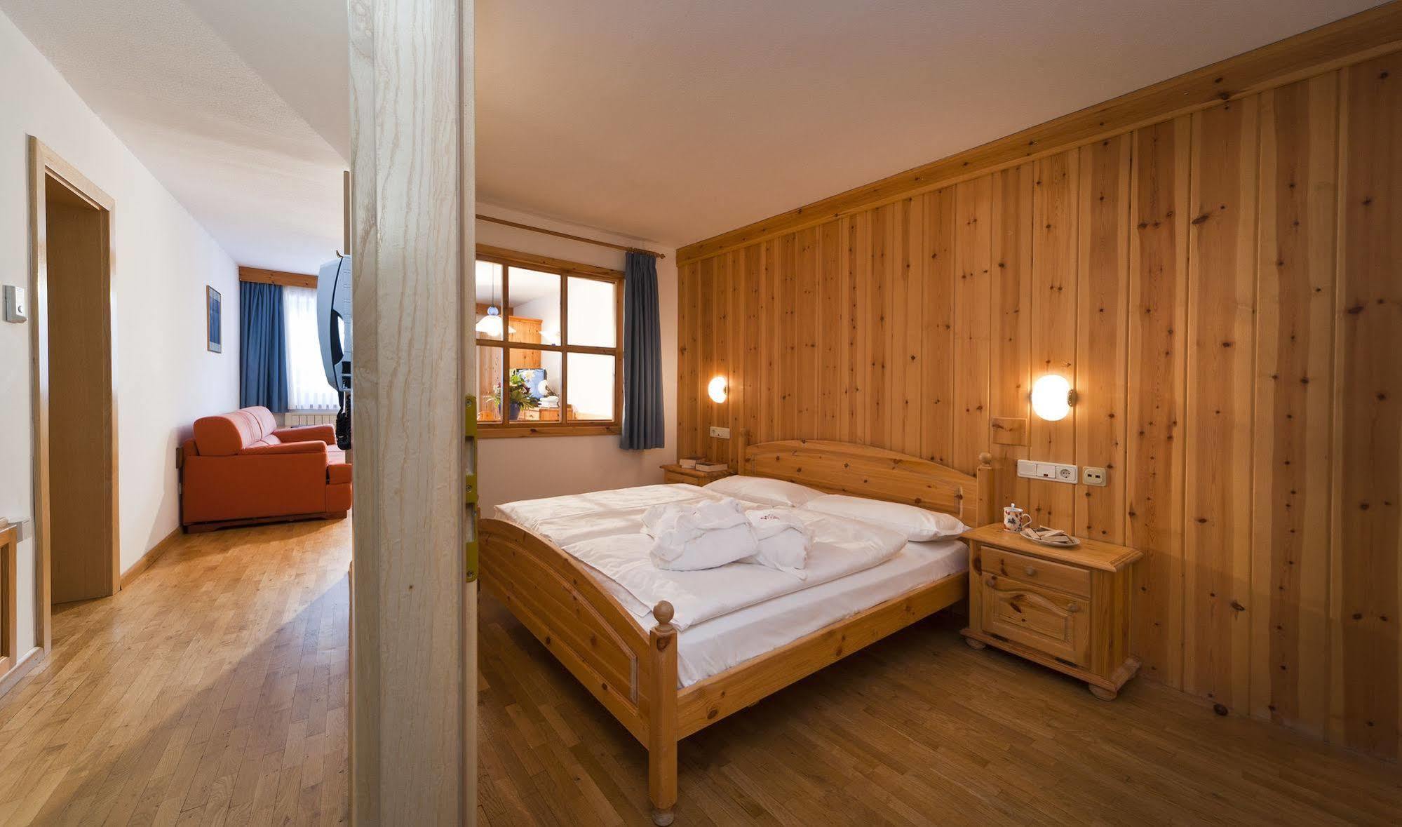 Residence Vallon Корвара-ін-Бадія Екстер'єр фото